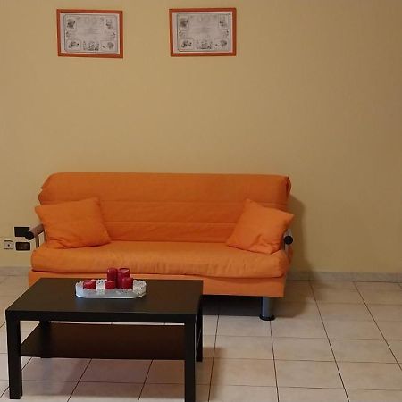 Casa Di Ninni คอริเลียโน กาลาโบร ภายนอก รูปภาพ